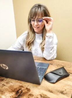 WESTON - OLIVE CRYSTAL + BLUE LIGHT TECHNOLOGY GLASSES 9 WESTON - OLIVE CRYSTAL + BLUE LIGHT TECHNOLOGY GLASSES -Glasses Sales Store 07 2020 amberhopestyles WESTON 1