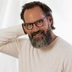 CHASE - BLACK + BLUE LIGHT READERS -Glasses Sales Store 2020 Compliments Web Lifestyle PDP 0000s 0007 DiffEyewear take5 01375