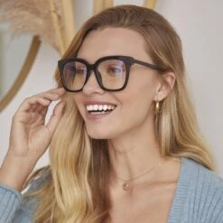 BELLA - BLACK + CLEAR GLASSES -Glasses Sales Store 2020 Diff Web PDP Holiday 0047 DIFF SEPT2020 TREVERH 20873 bella