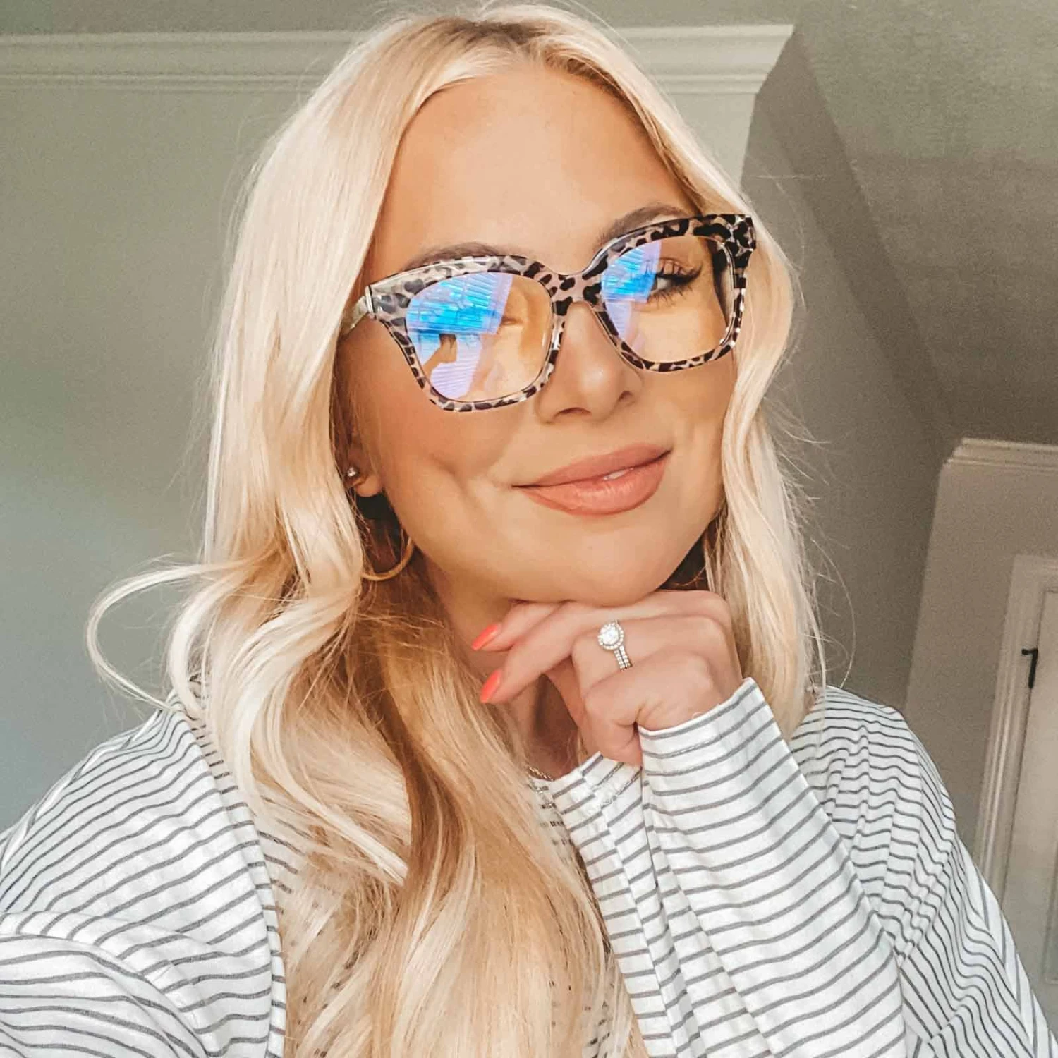 BELLA XS - CLEAR LEOPARD + BLUE LIGHT TECHNOLOGY GLASSES 6 BELLA XS - CLEAR LEOPARD + BLUE LIGHT TECHNOLOGY GLASSES - Image 4