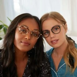 RUE - CREAM TORTOISE + CLEAR GLASSES -Glasses Sales Store 2021 Holiday onmodel BlueLight RUE CreamTortoise RUE Black 1