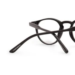 CHASE - BLACK + BLUE LIGHT READERS -Glasses Sales Store Chase black detail