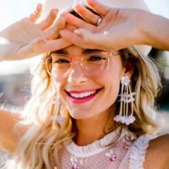 HAZE - ROSE CRYSTAL + BLUE LIGHT TECHNOLOGY GLASSES -Glasses Sales Store HAZE rosecrystal lifestylePDP1 4b312e04 e5a3 474a a2d6 0c2bdbedb109