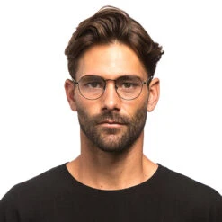 JAMES - ROSE GOLD + BLUE LIGHT TECHNOLOGY CLEAR GLASSES -Glasses Sales Store JAMES black 2018 diff onmodel men 800px 127 41a65e9c b7fb 429f 8725 d656e50f023f