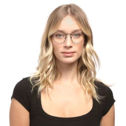JAMES - ROSE GOLD + BLUE LIGHT TECHNOLOGY CLEAR GLASSES -Glasses Sales Store JAMES black 2018 diff onmodel women 800px 137 854bc9b0 af80 4b74 81b8 672c06580a12