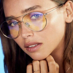 SCOUT - ROSE GOLD + BLUE LIGHT TECHNOLOGY CLEAR GLASSES -Glasses Sales Store SCOUT silverB7 lifestylePDP1 238ad6a1 3fa7 442f b29c 56a0ae600024