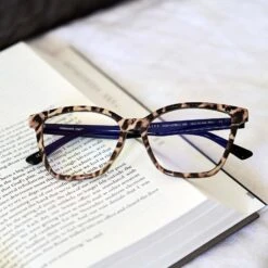 LEAH - LEOPARD TORTOISE + BLUE LIGHT READERS -Glasses Sales Store compliments november 2021 leah bluelightreaders leopard