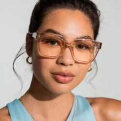 WOMEN'S HEALTH INPIRATION - VINTAGE CRYSTAL + BLUE LIGHT TECHNOLOGY -Glasses Sales Store diff august 2021 hearst female inspiration vintage crystal 1