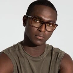 MEN'S HEALTH CREATIVITY - WHISKEY CRYSTAL + CLEAR -Glasses Sales Store diff august 2021 hearst male creativity whiskey 2 a12caac0 f7ad 40be be5d d64bc55eae9f