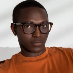 MEN'S HEALTH VITALITY - WHISKEY CRYSTAL + BLUE LIGHT TECHNOLOGY GLASSES -Glasses Sales Store diff august 2021 hearst male vitality whiskey 4